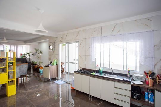 Cozinha Casa 2 de casa à venda com 6 quartos, 177m² em Centro, Diadema