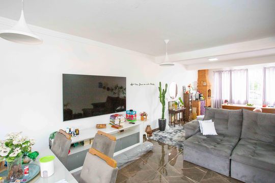 Sala de Jantar Casa 3 de casa à venda com 6 quartos, 177m² em Centro, Diadema
