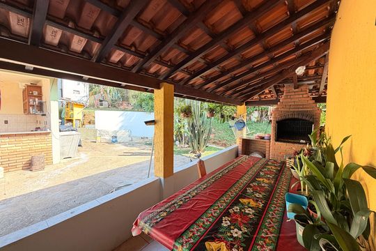 Churrasqueira/Quintal/lavanderia - Casa 1 de casa à venda com 10 quartos, 2802m² em Chácara Morada Mediterrânea, Jundiaí