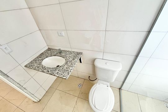 Banheiro de apartamento para alugar com 2 quartos, 80m² em Jardim Primavera, São Paulo