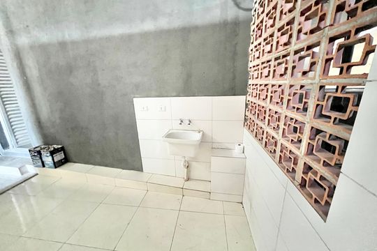 Área de Serviço de apartamento para alugar com 2 quartos, 80m² em Jardim Primavera, São Paulo