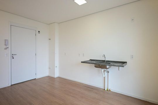 Cozinha de apartamento para alugar com 2 quartos, 40m² em Cidade Jardim, São Paulo