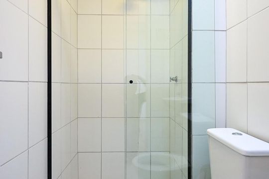 Banheiro de apartamento para alugar com 2 quartos, 40m² em Cidade Jardim, São Paulo