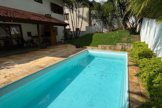 Área externa de casa de condomínio para alugar com 4 quartos, 488m² em Alphaville 10, Santana de Parnaíba