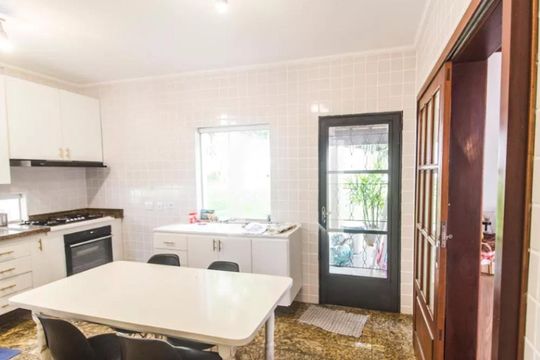 Cozinha de casa de condomínio para alugar com 4 quartos, 488m² em Alphaville 10, Santana de Parnaíba