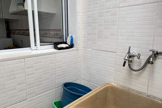 Área de Serviço de casa à venda com 2 quartos, 148m² em Vila Bela Vista, Santo André