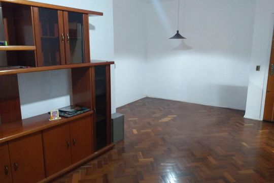 Sala de apartamento à venda com 2 quartos, 75m² em Tijuca, Rio de Janeiro