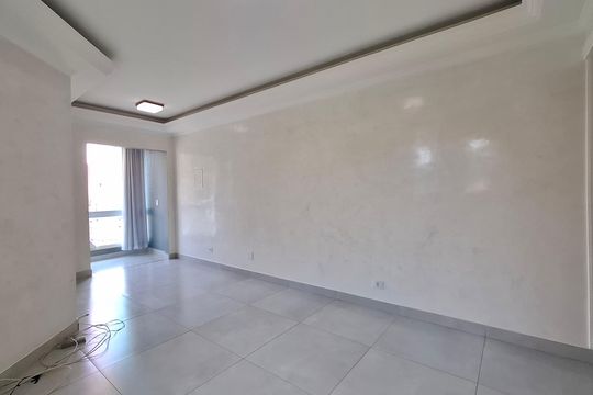Sala de apartamento para alugar com 3 quartos, 85m² em Vila Curuçá, Santo André