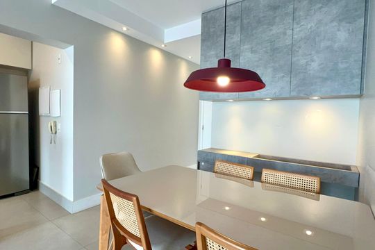 Sala de Jantar de apartamento à venda com 2 quartos, 82m² em Pinheiros, São Paulo