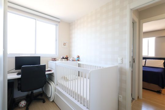 Quarto 1 de apartamento à venda com 2 quartos, 42m² em Parque Industrial Tomas Edson, São Paulo