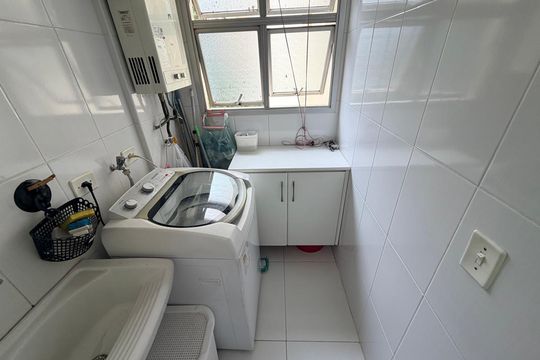 Cozinha de apartamento à venda com 3 quartos, 76m² em Vila Amélia, São Paulo