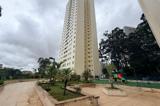 Área externa de apartamento à venda com 3 quartos, 76m² em Vila Amélia, São Paulo