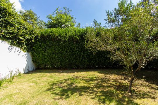 Vista da Suite 3 de casa de condomínio para alugar com 4 quartos, 298m² em Granja Viana Ii, Cotia