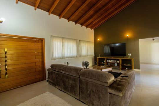 Casa de Condomínio para alugar com 4 quartos, 298m² em Granja Viana Ii, Cotia