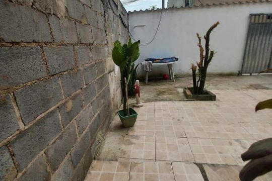 Área externa de casa à venda com 1 quarto, 45m² em Jacarepaguá, Rio de Janeiro