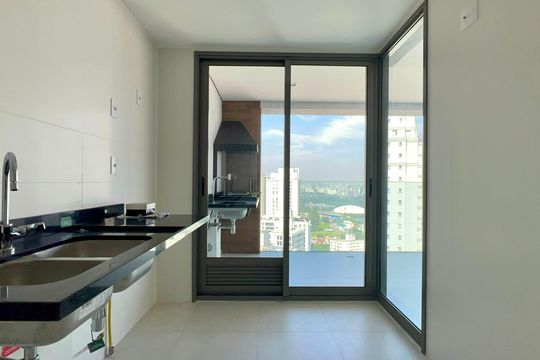 Cozinha de apartamento à venda com 3 quartos, 156m² em Paraíso, São Paulo
