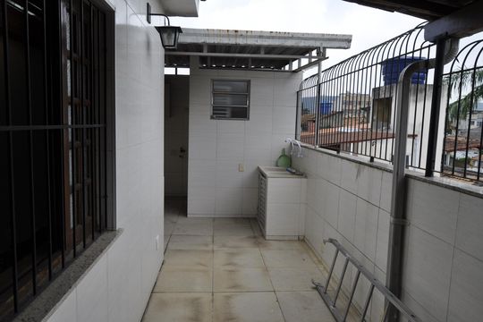Casa à venda com 4 quartos, 305m² em Piedade, Rio de Janeiro