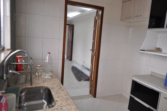 Casa à venda com 4 quartos, 305m² em Piedade, Rio de Janeiro