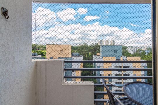Apartamento à venda com 3 quartos, 76m² em Vila Sofia, São Paulo