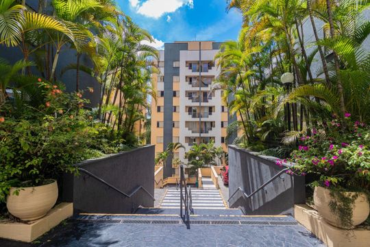 Apartamento à venda com 3 quartos, 76m² em Vila Sofia, São Paulo