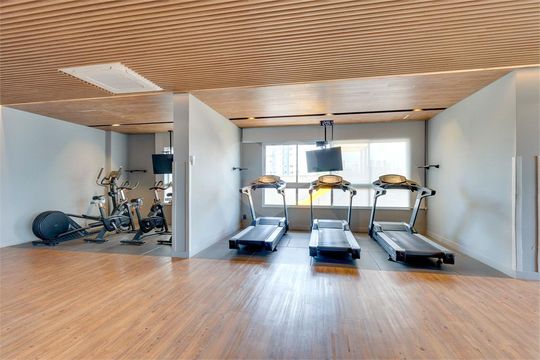 Apartamento à venda com 2 quartos, 93m² em Jardim Caravelas, São Paulo