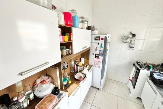 Cozinha de apartamento à venda com 2 quartos, 45m² em Jardim São Paulo, São Paulo