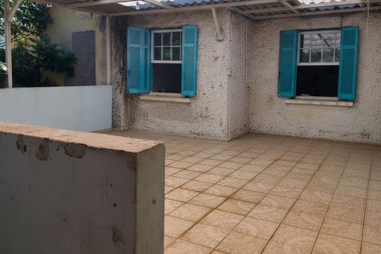 Casa para alugar com 5 quartos, 200m² em Ipiranga, São Paulo