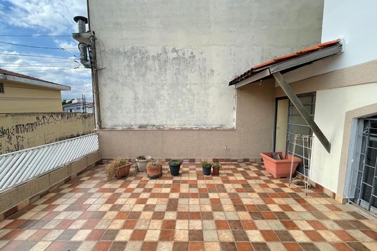 Varanda de casa à venda com 4 quartos, 200m² em Jardim Esmeralda, São Paulo
