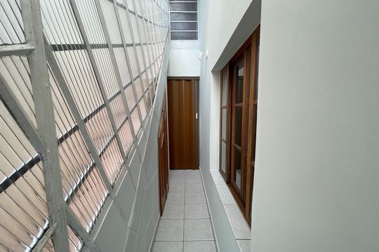 Quarto 2 vista de casa à venda com 4 quartos, 200m² em Jardim Esmeralda, São Paulo