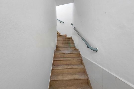 Casa à venda com 4 quartos, 208m² em Vila Bertioga, São Paulo