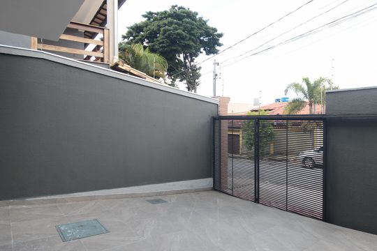 Garagem de casa à venda com 3 quartos, 152m² em Santa Amelia, Belo Horizonte