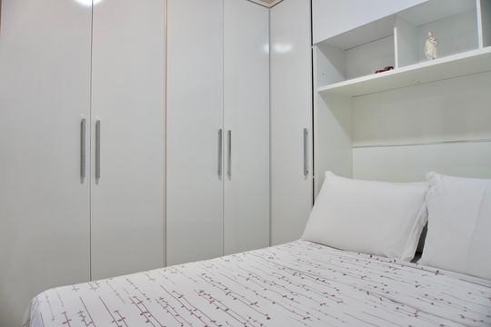 Casa à venda com 2 quartos, 351m² em Santa Tereza, Belo Horizonte