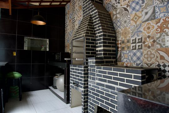 Casa à venda com 2 quartos, 351m² em Santa Tereza, Belo Horizonte