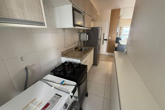 Área de serviço de apartamento para alugar com 1 quarto, 49m² em Ponta da Praia, Santos