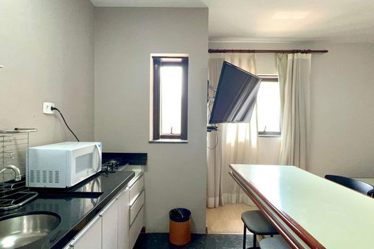 Cozinha de kitnet/studio à venda com 1 quarto, 37m² em Jardim Paulista, São Paulo