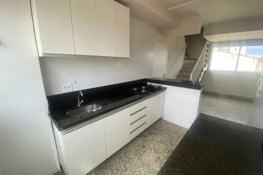 Apartamento para alugar com 3 quartos, 138m² em Itapoã, Belo Horizonte