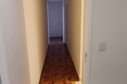 Corredor de casa à venda com 3 quartos, 197m² em Campestre, Santo André