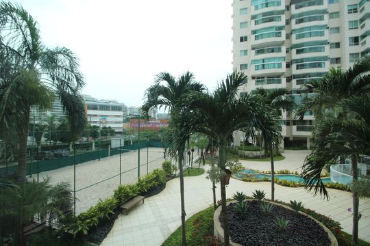 Vista de apartamento à venda com 1 quarto, 85m² em Barra da Tijuca, Rio de Janeiro