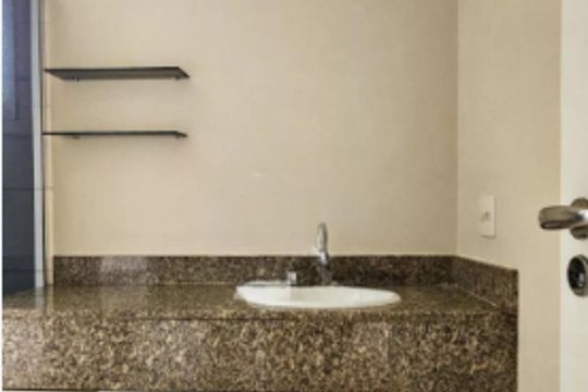 Banheiro de apartamento à venda com 3 quartos, 132m² em Jurubatuba, São Paulo