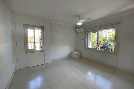 Apartamento à venda com 3 quartos, 125m² em Moinhos de Vento, Porto Alegre