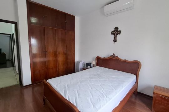 Quarto de casa à venda com 3 quartos, 180m² em Freguesia do Ó, São Paulo