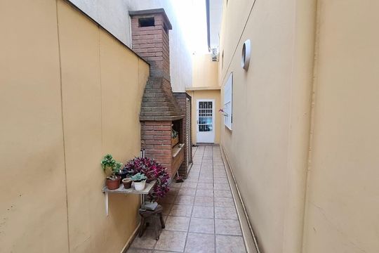 Área externa de casa à venda com 3 quartos, 180m² em Freguesia do Ó, São Paulo