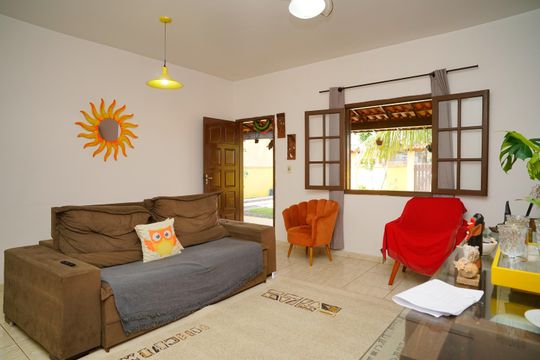 Sala de casa para alugar com 3 quartos, 110m² em Ponta Negra, Maricá