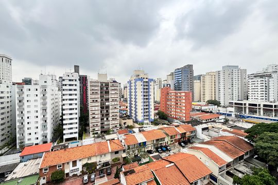 Vista de apartamento à venda com 2 quartos, 63m² em Vila Olímpia, São Paulo
