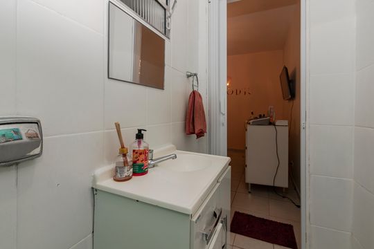Banheiro da Suíte de casa à venda com 3 quartos, 140m² em Jardim Monte Azul, São Paulo