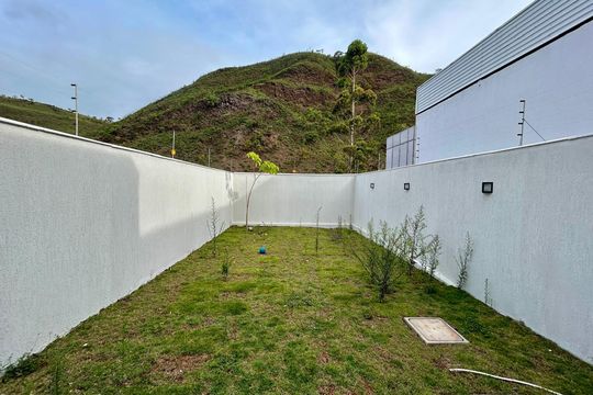 Casa para alugar com 3 quartos, 179m² em Buritis, Belo Horizonte