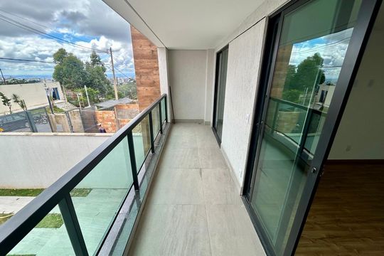 Casa para alugar com 3 quartos, 179m² em Buritis, Belo Horizonte