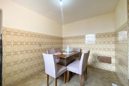 Casa à venda com 3 quartos, 303m² em Inconfidentes, Contagem