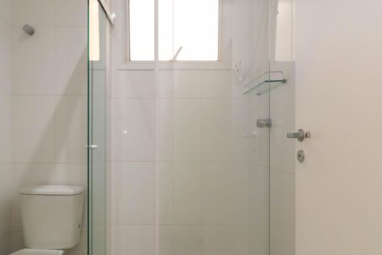 Banheiro de apartamento para alugar com 1 quarto, 41m² em Sumaré, São Paulo