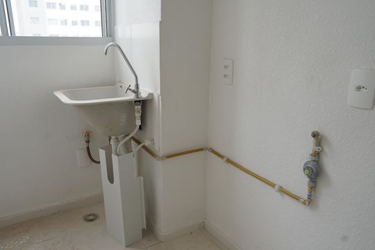 Área de Serviço de apartamento para alugar com 2 quartos, 44m² em Vila Nova Bonsucesso, Guarulhos